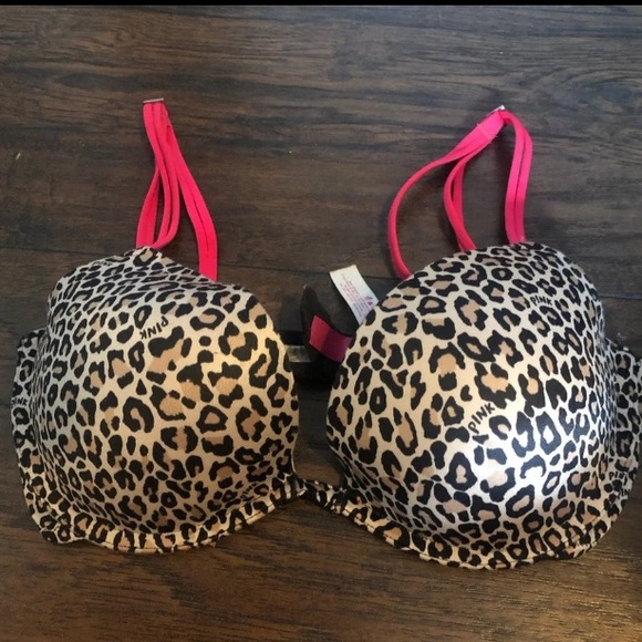 PINK Victoria's Secret Other - VS PINK push up bra